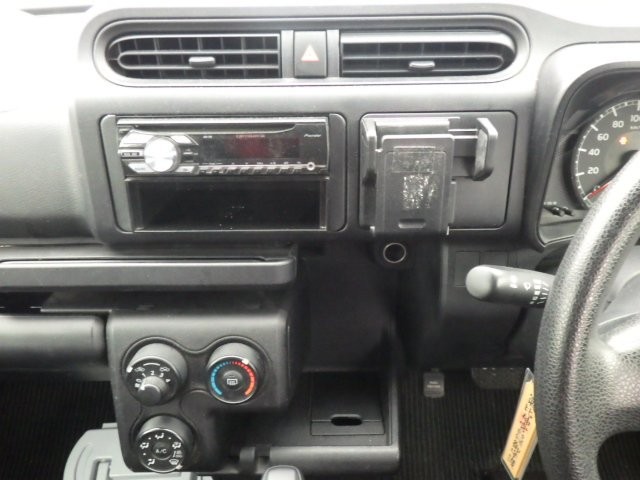 TOYOTA PROBOX 2018 Image 21