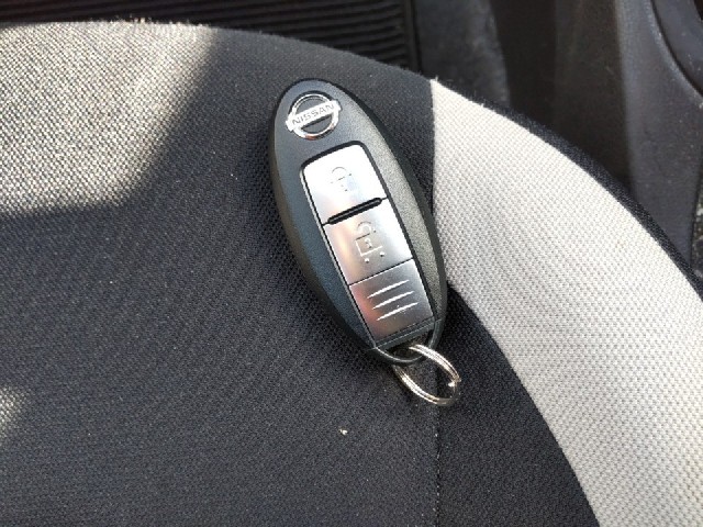 NISSAN NOTE 2018 Image 19