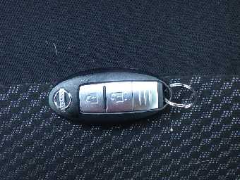 NISSAN NOTE 2018 Image 18