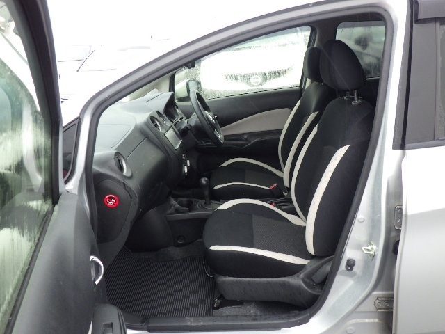 NISSAN NOTE 2018 Image 32