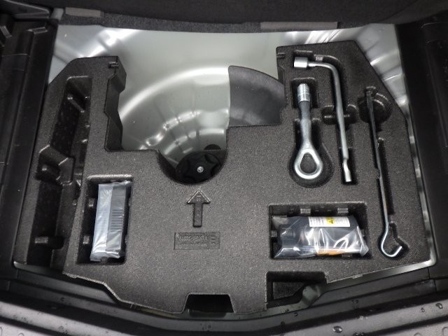 NISSAN NOTE 2018 Image 33