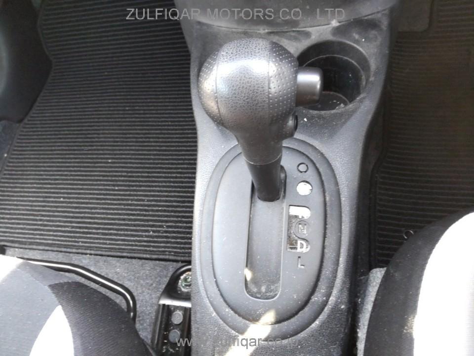 NISSAN NOTE 2018 Image 10