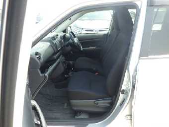 TOYOTA SUCCEED 2018 Image 12