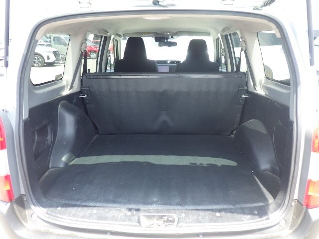 TOYOTA SUCCEED 2018 Image 28