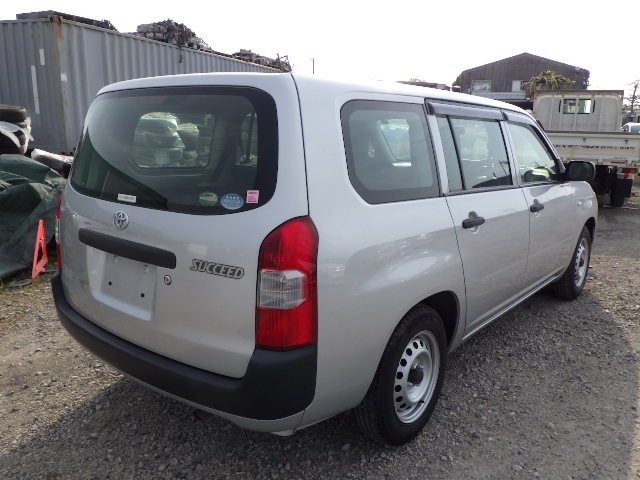 TOYOTA SUCCEED 2018 Image 22