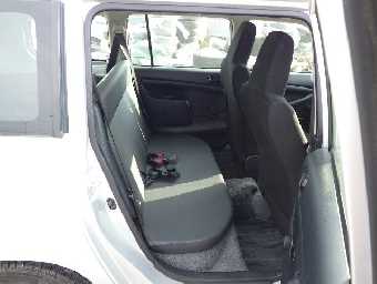 TOYOTA SUCCEED 2018 Image 16