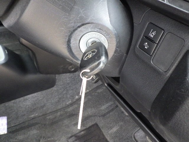 TOYOTA SUCCEED 2018 Image 33