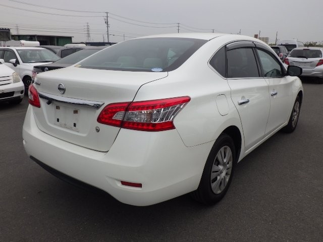 NISSAN SYLPHY 2017 Image 26