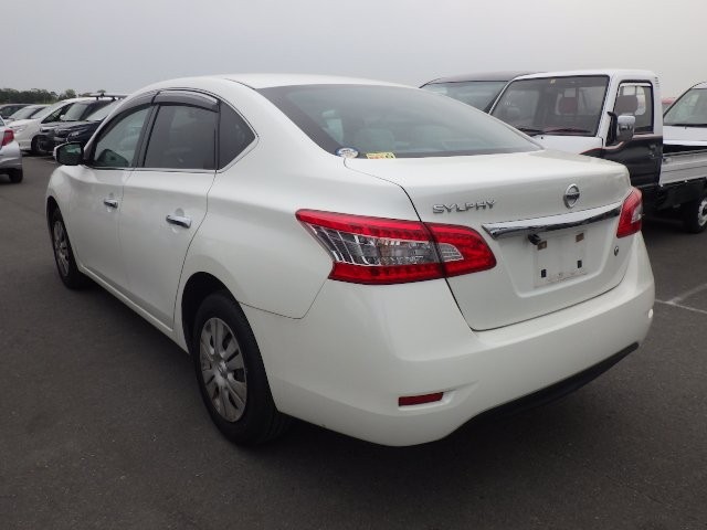 NISSAN SYLPHY 2017 Image 27