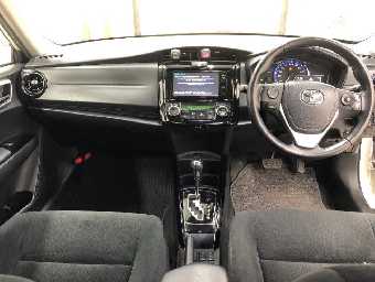 TOYOTA COROLLA AXIO 2015 Image 5