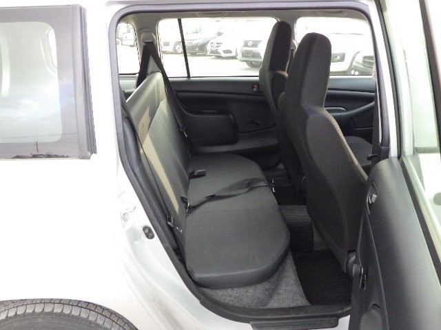 TOYOTA PROBOX 2018 Image 23