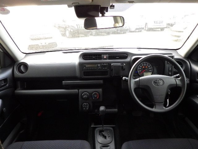 TOYOTA PROBOX 2018 Image 24