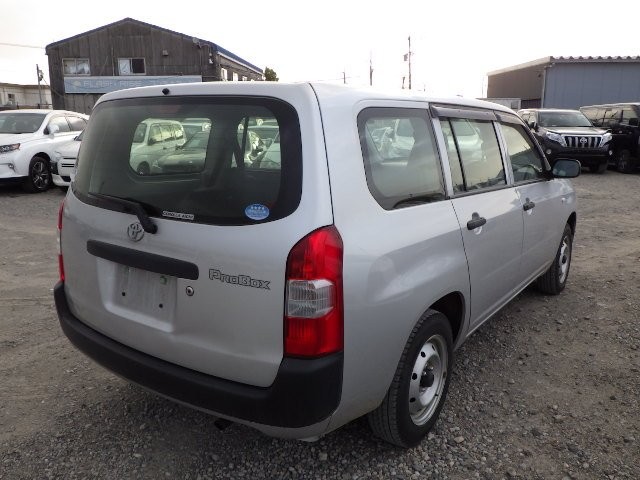 TOYOTA PROBOX 2018 Image 34