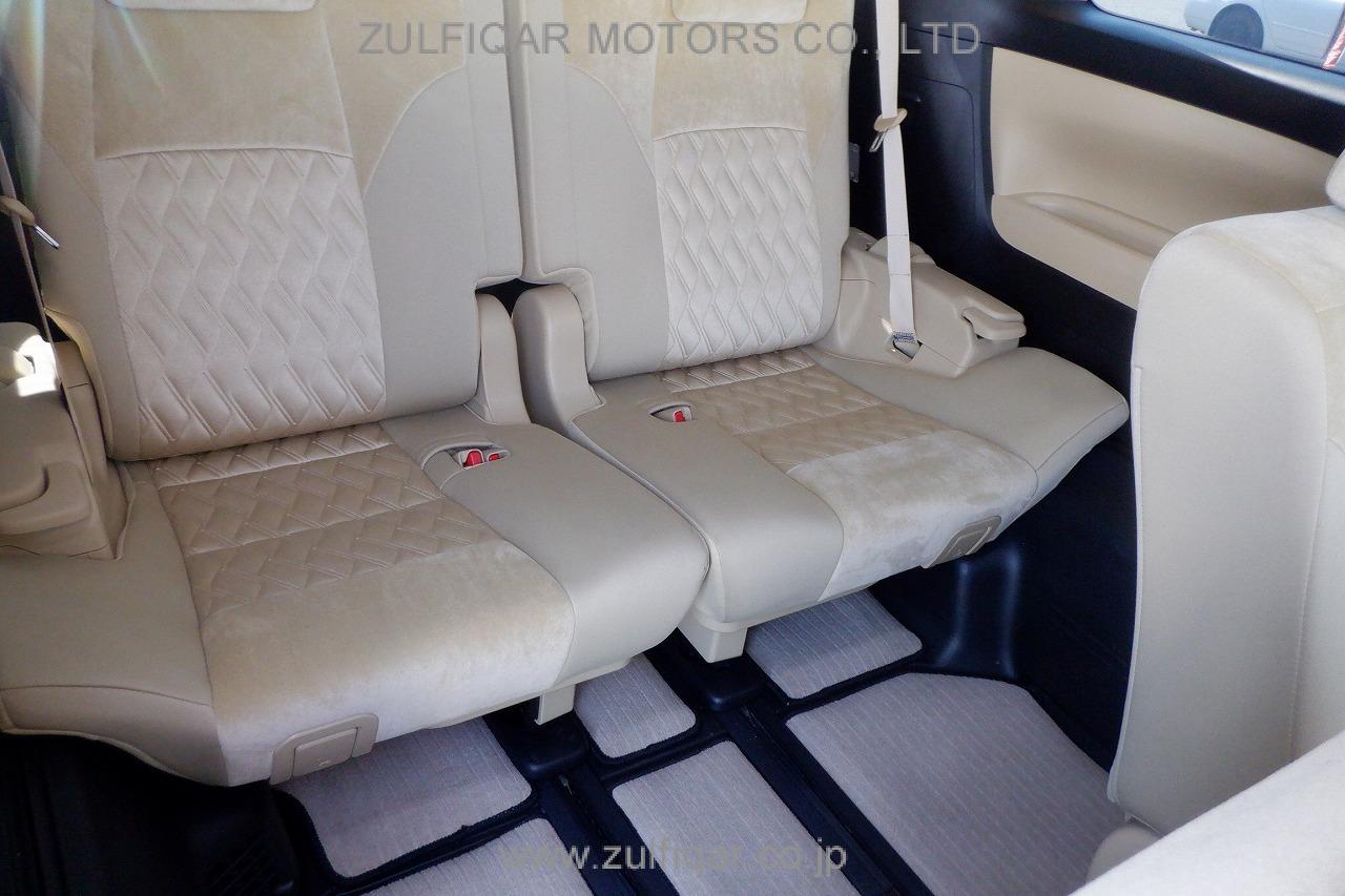 TOYOTA ALPHARD 2019 Image 19