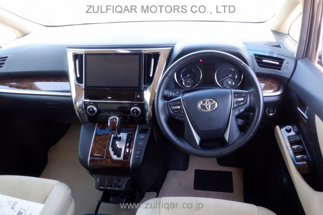 TOYOTA ALPHARD 2019 Image 7