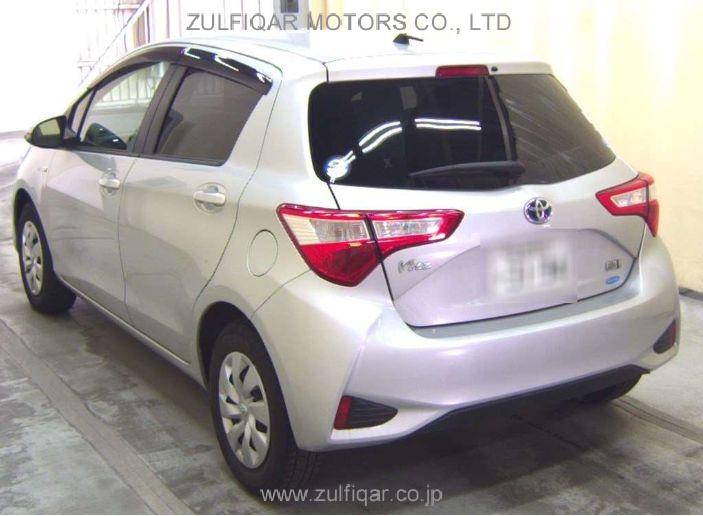 TOYOTA VITZ 2017 Image 4