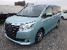 TOYOTA NOAH 2017 Image 2