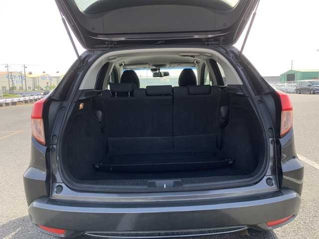 HONDA VEZEL 2017 Image 21