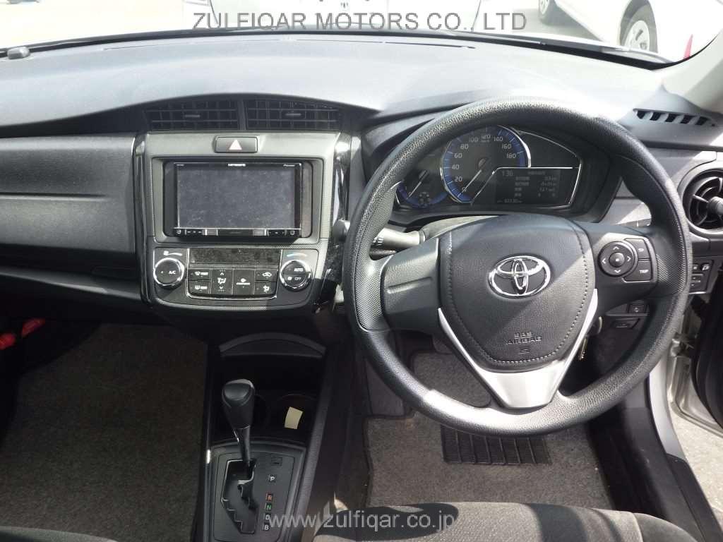 TOYOTA COROLLA AXIO 2018 Image 6