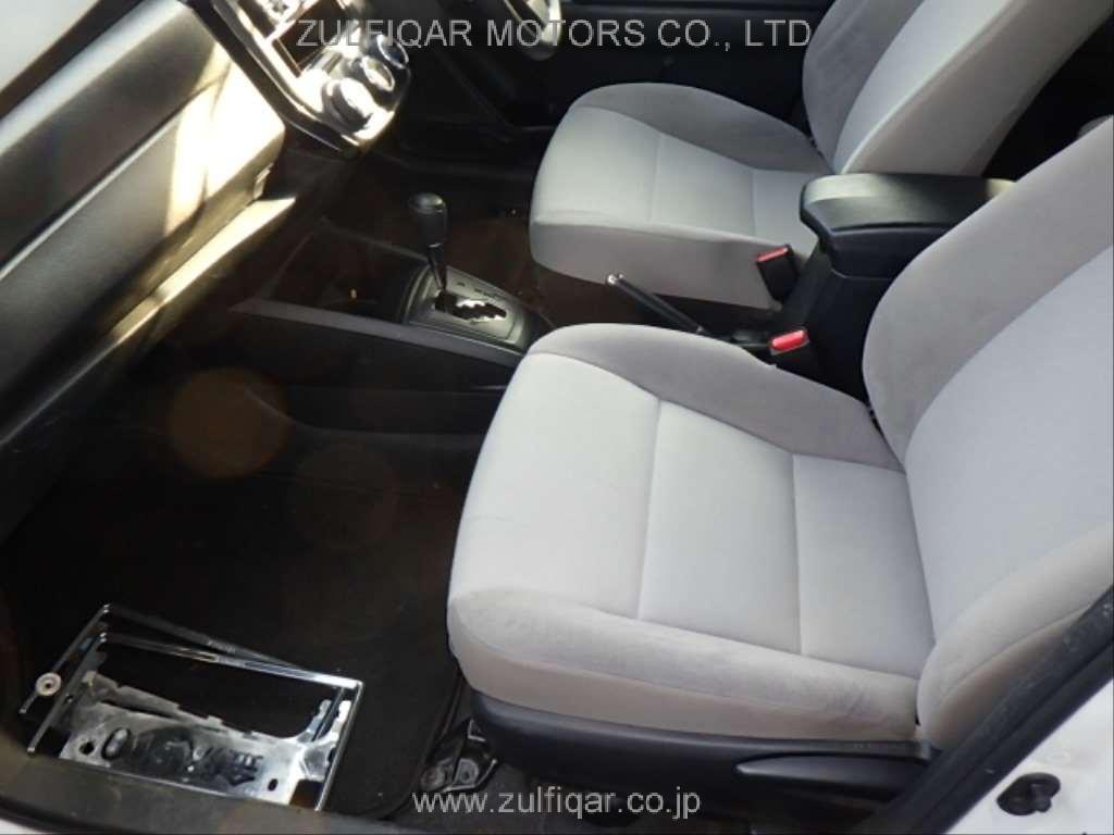 TOYOTA COROLLA AXIO 2017 Image 9