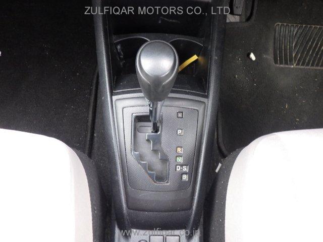 TOYOTA COROLLA AXIO 2017 Image 10