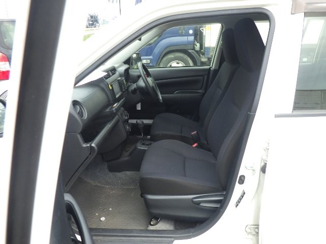 TOYOTA PROBOX 2017 Image 31