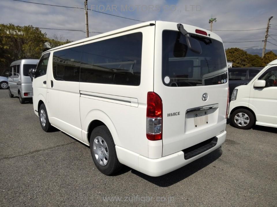 TOYOTA HIACE 2015 Image 4