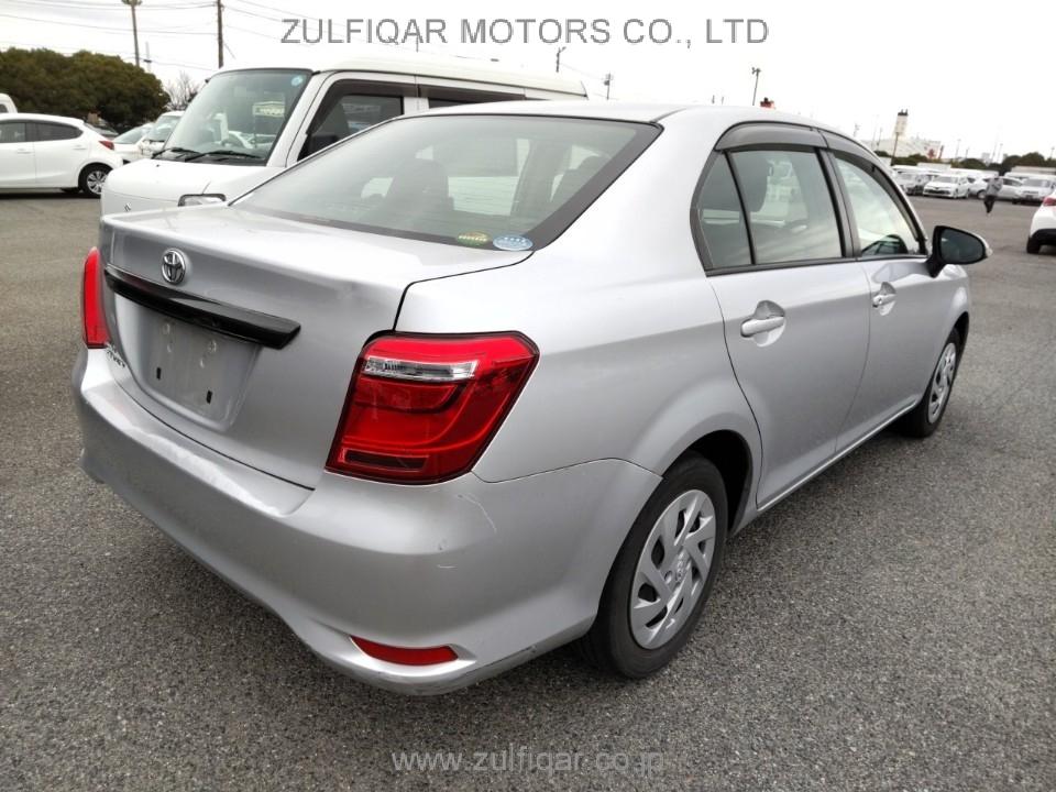 TOYOTA COROLLA AXIO 2018 Image 2