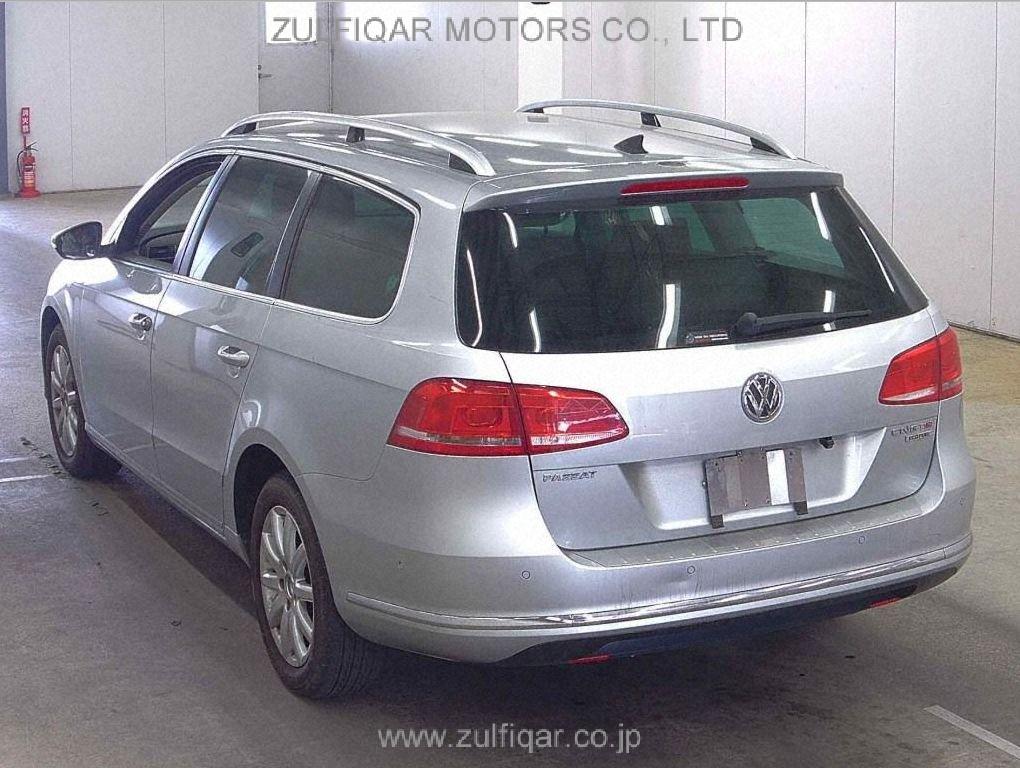 VOLKSWAGEN PASSAT VARIANT 2012 Image 2