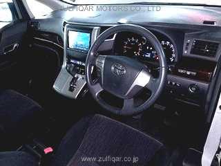 TOYOTA VELLFIRE 2012 Image 3