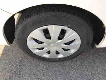 TOYOTA COROLLA AXIO 2015 Image 10