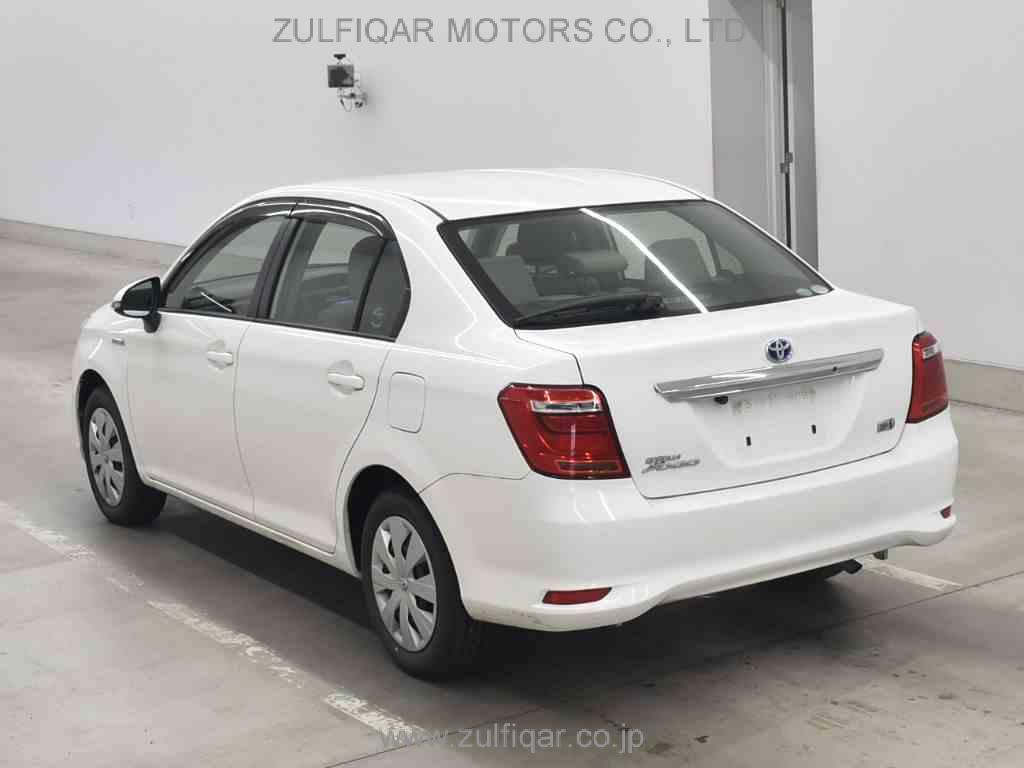 TOYOTA COROLLA AXIO 2015 Image 3