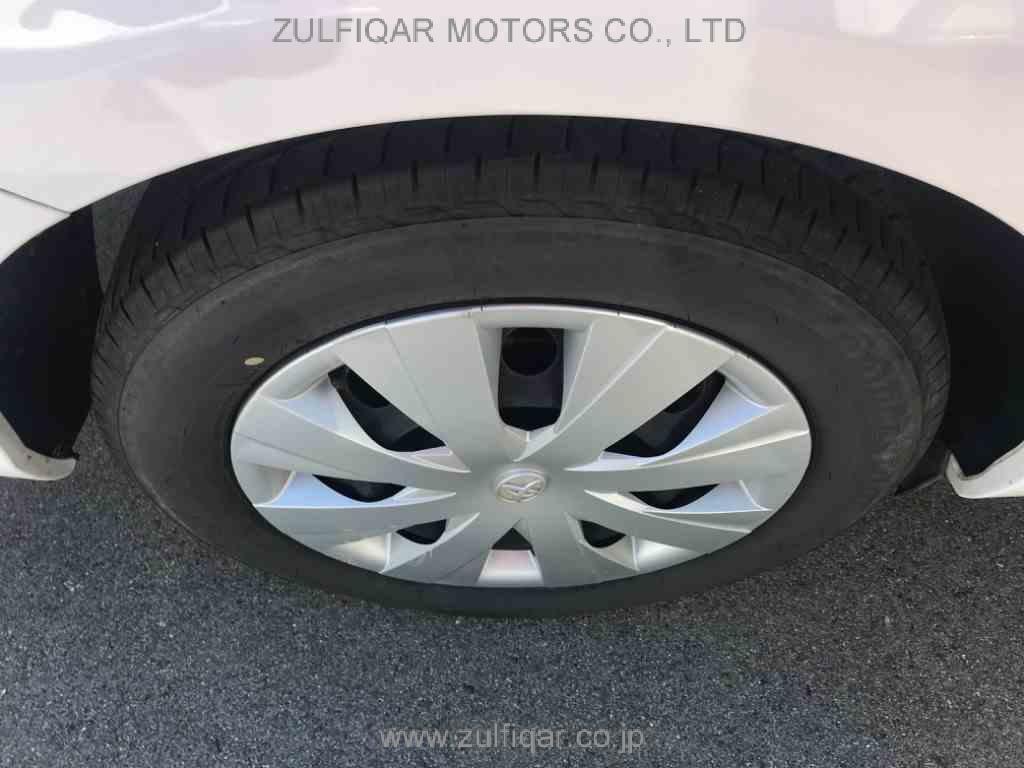 TOYOTA COROLLA AXIO 2015 Image 10