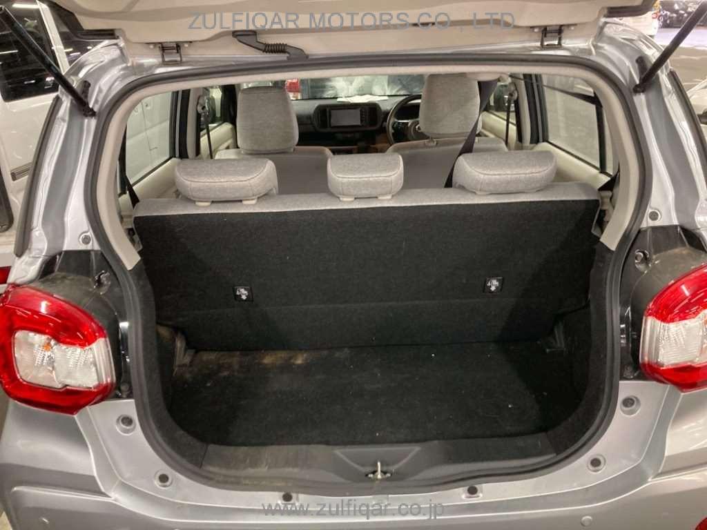 TOYOTA PASSO 2017 Image 9