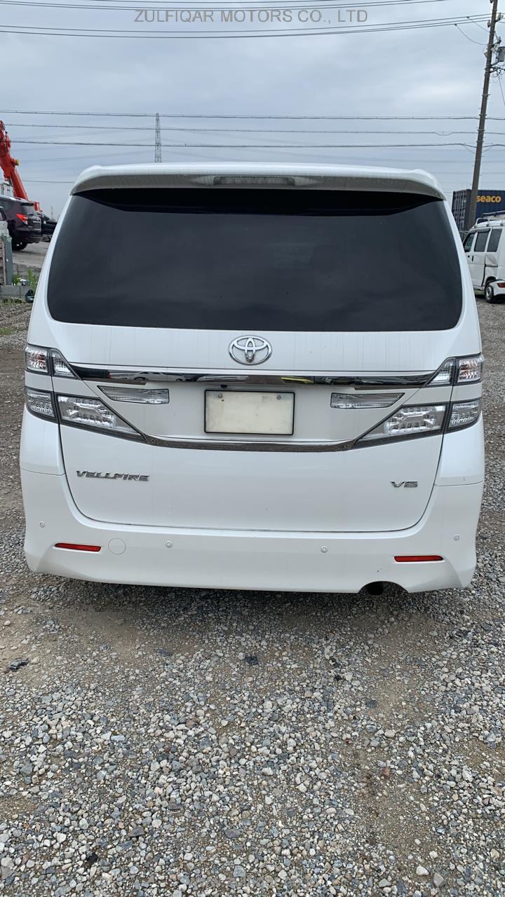 TOYOTA VELLFIRE 2012 Image 10