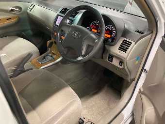 TOYOTA COROLLA AXIO 2008 Image 5