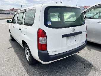 TOYOTA PROBOX 2018 Image 8