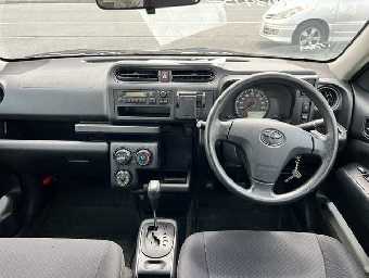 TOYOTA PROBOX 2018 Image 12