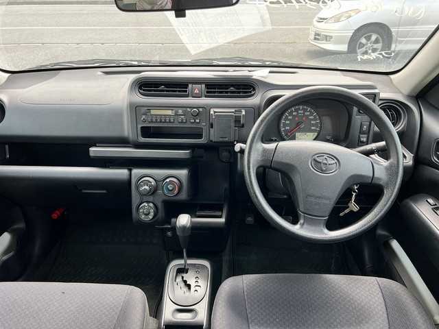 TOYOTA PROBOX 2018 Image 24