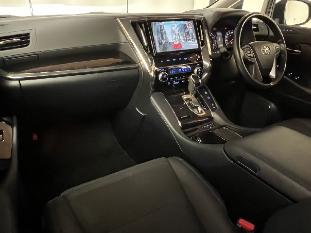 TOYOTA ALPHARD 2020 Image 32