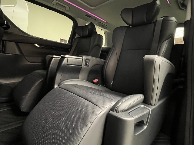 TOYOTA ALPHARD 2020 Image 35