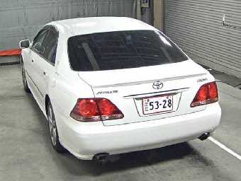 TOYOTA CROWN 2006 Image 2