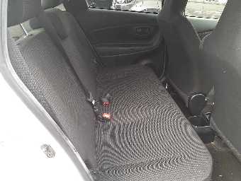 TOYOTA VITZ 2020 Image 10