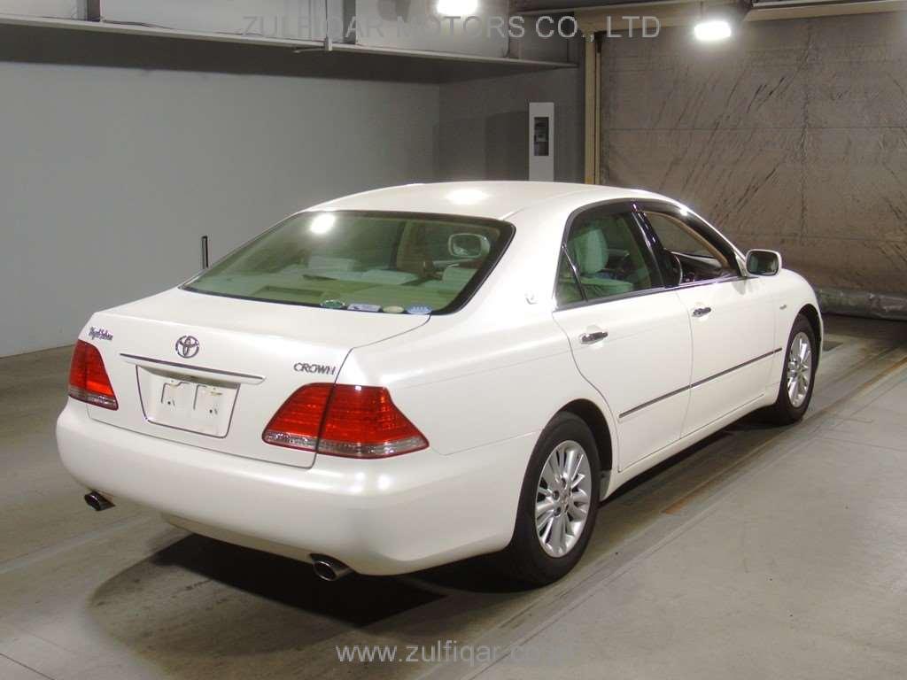 TOYOTA CROWN 2005 Image 2