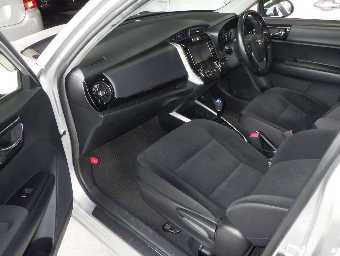 TOYOTA COROLLA AXIO 2018 Image 8