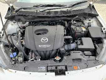 MAZDA DEMIO 2018 Image 10