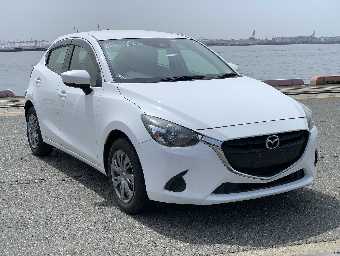 MAZDA DEMIO 2018 Image 12