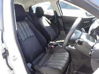 MAZDA DEMIO 2018 Image 5