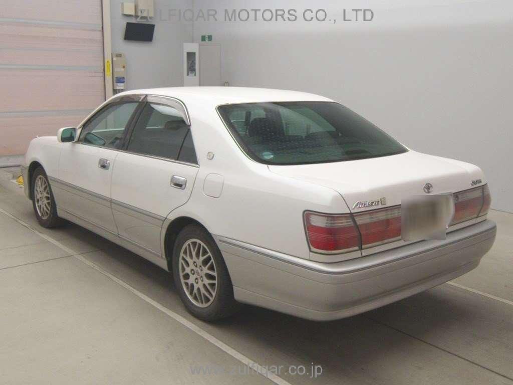 TOYOTA CROWN 2000 Image 4