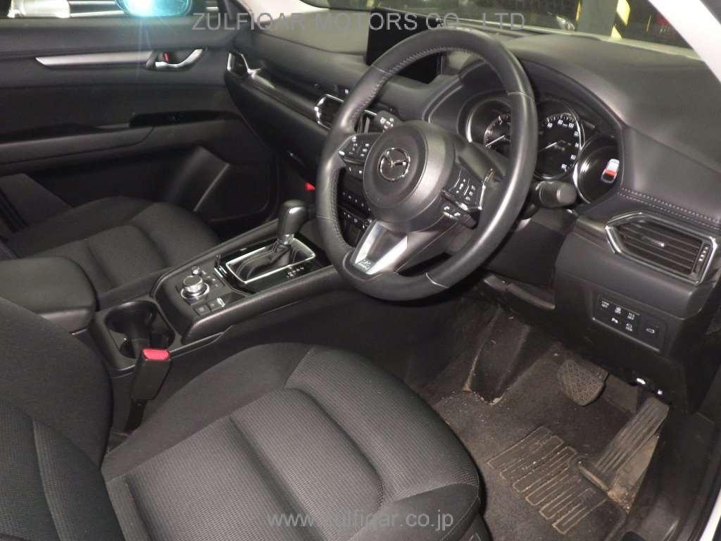 MAZDA CX-5 2020 Image 5